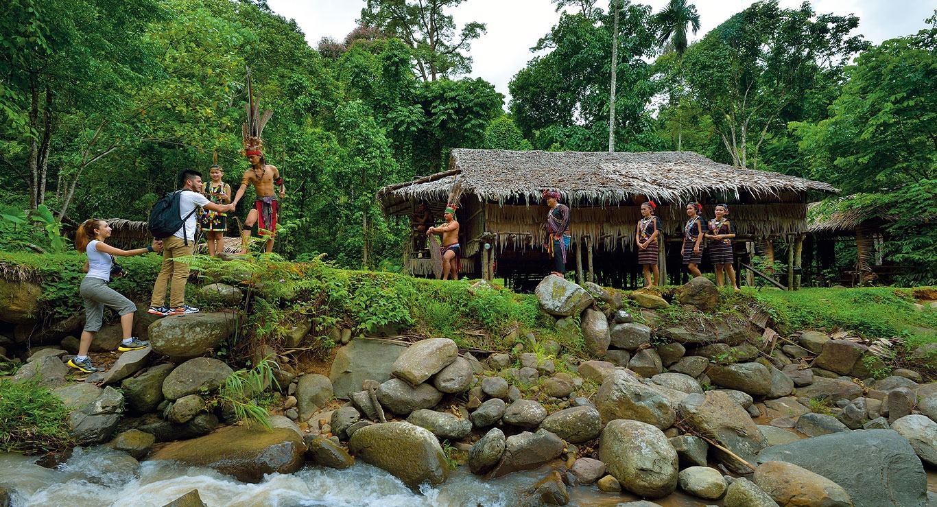 Mari Mari Cultural Village: A Visitor’s Guide