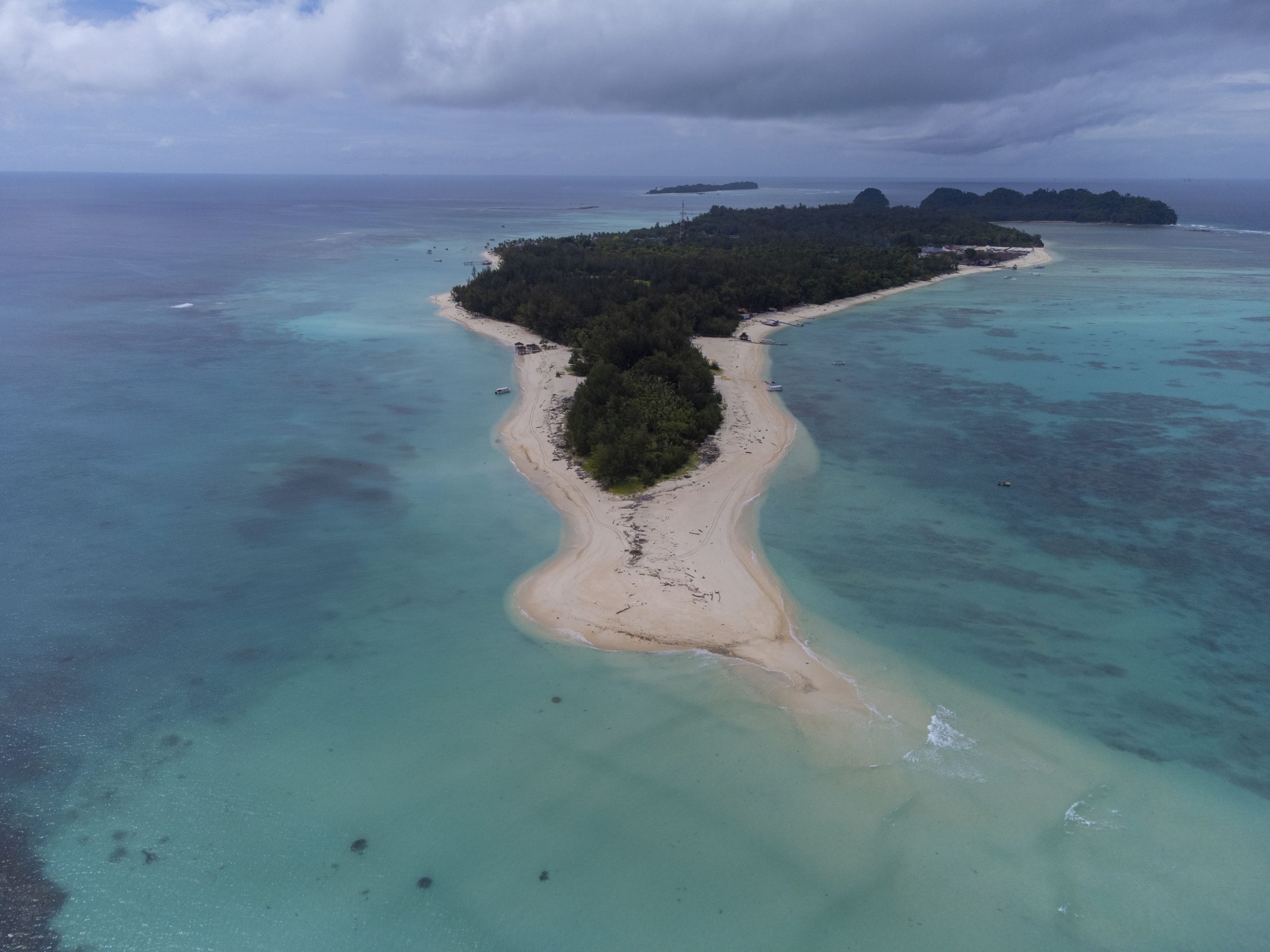 Discover the Hidden Gem of Mantanani Island: A Tropical Paradise Near Kota Kinabalu